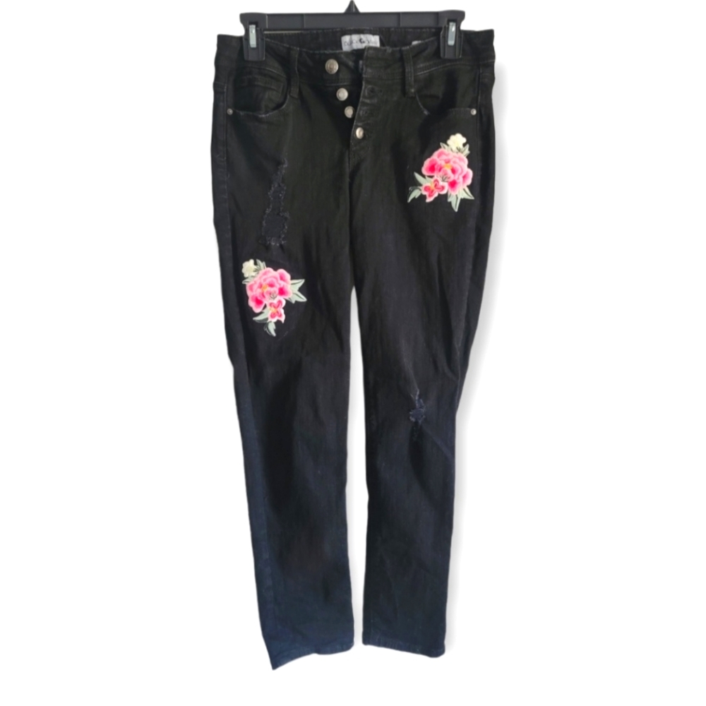 Black Daisy Junior's Black Jamie Relaxed Skinny Jeans SIZE 5